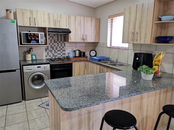 3 Bedroom Property for Sale in Reebok Western Cape